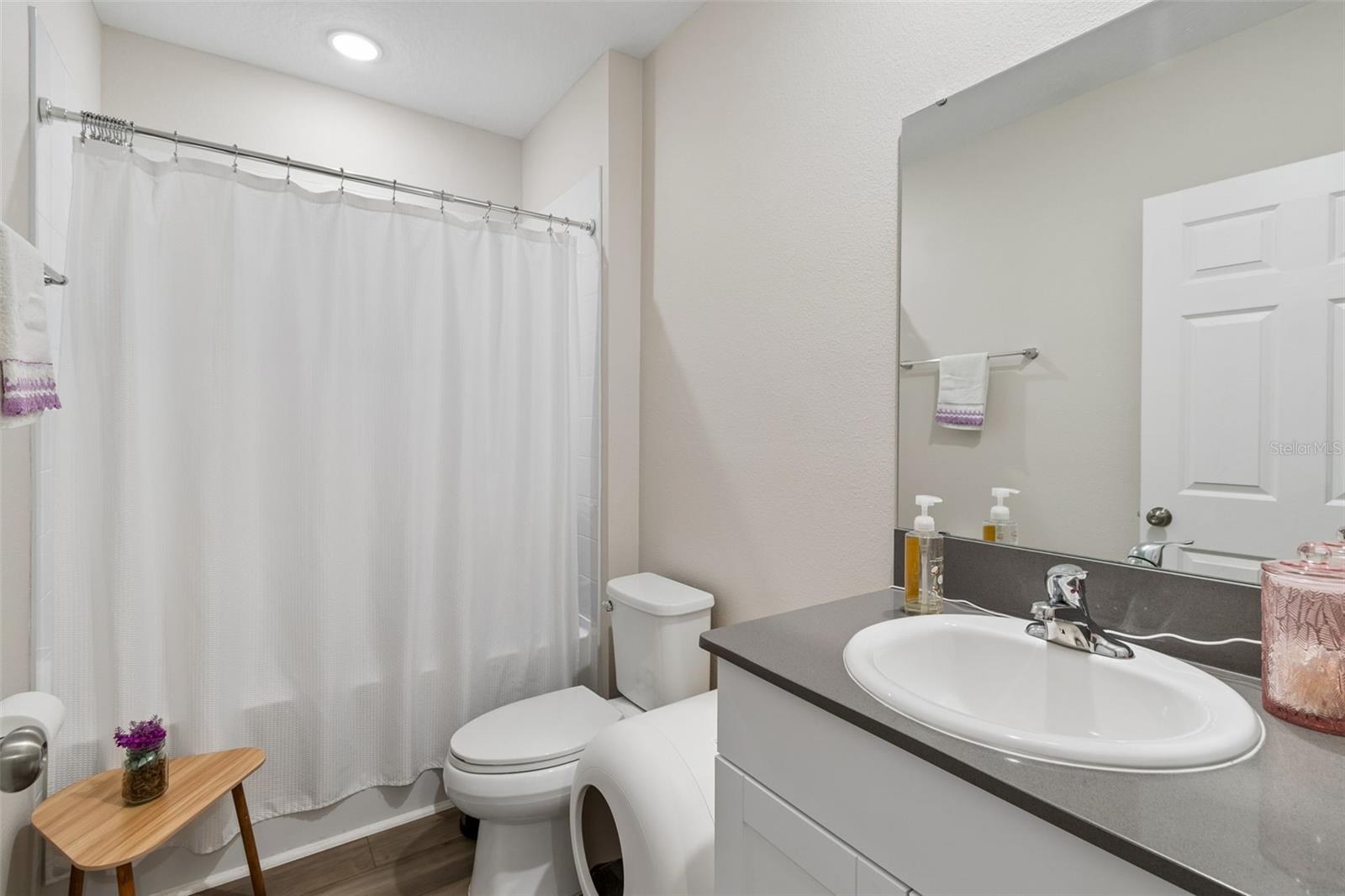 SCENIC TERRACE SOUTH PH 1 - Residential