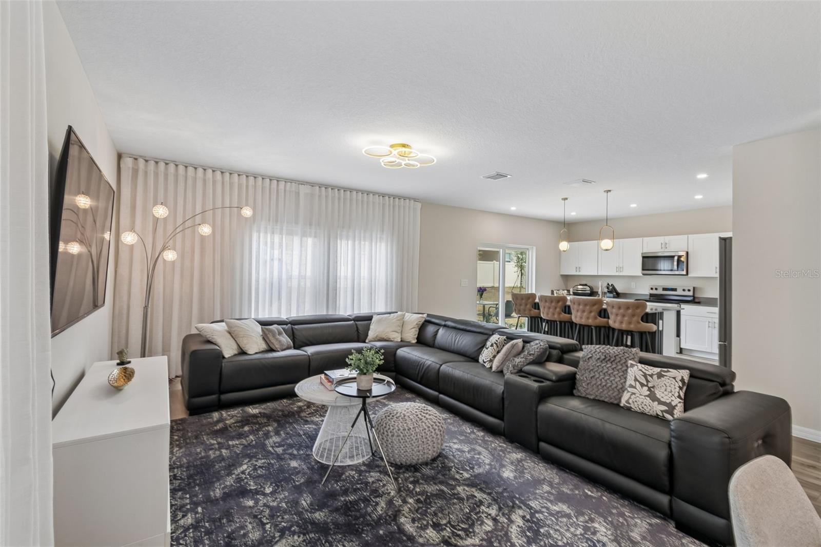 SCENIC TERRACE SOUTH PH 1 - Residential