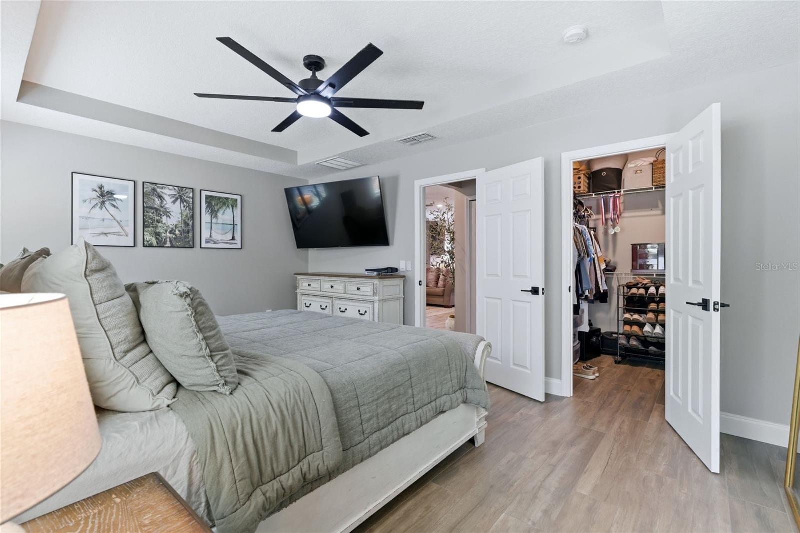 MALLORY SQUARE-PH 2 - Residential