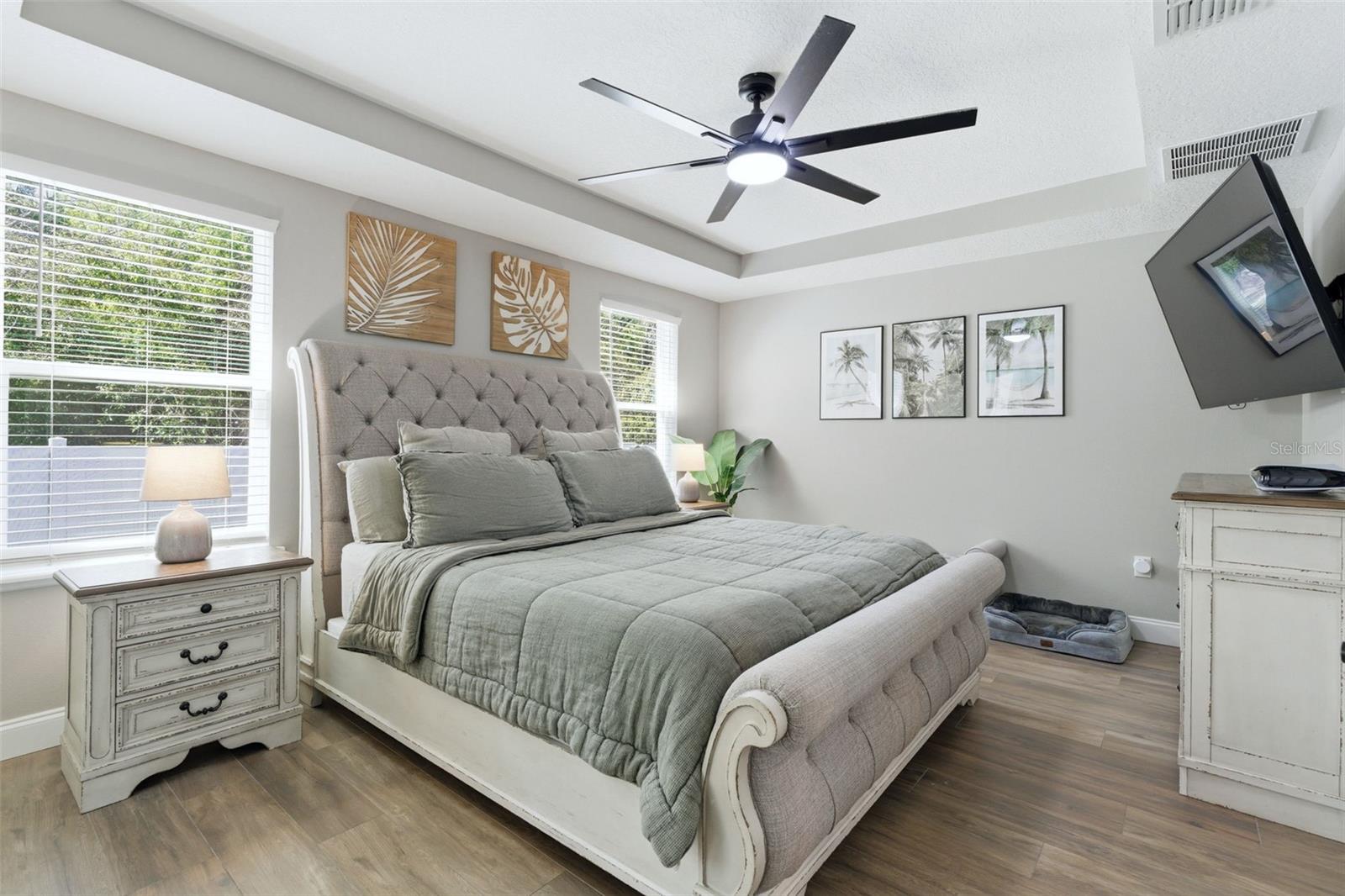 MALLORY SQUARE-PH 2 - Residential