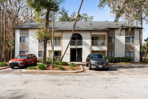 A home in PORT ORANGE