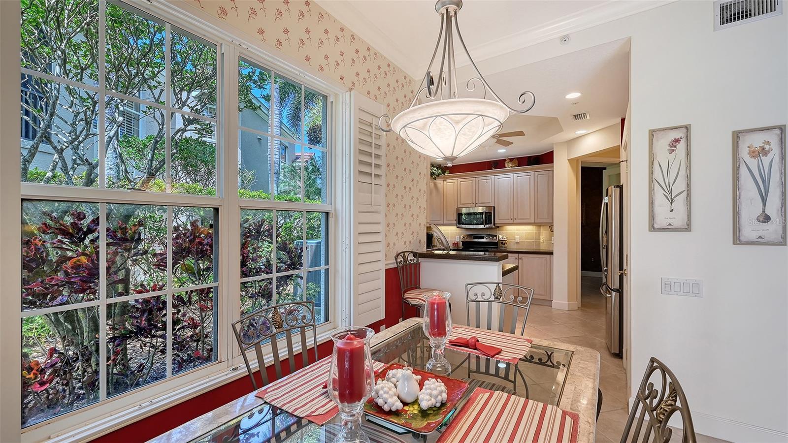 BOTANICA - Residential