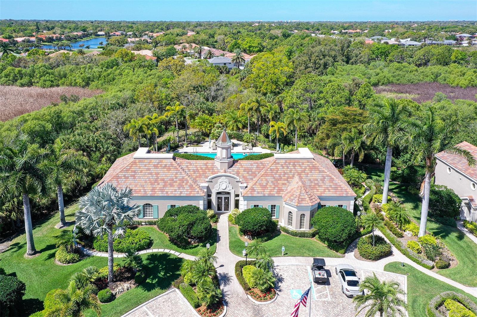 BOTANICA - Residential