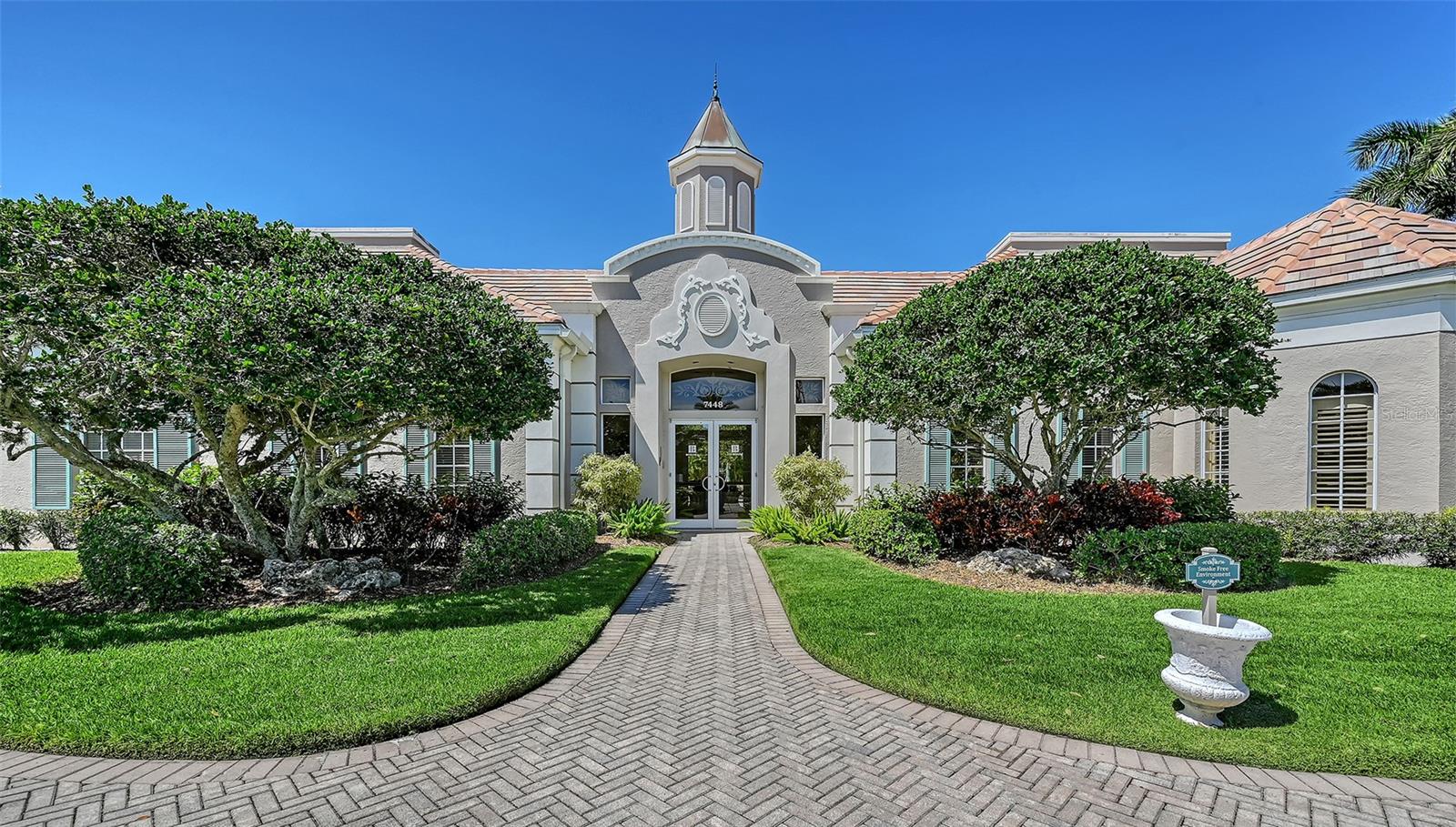 BOTANICA - Residential