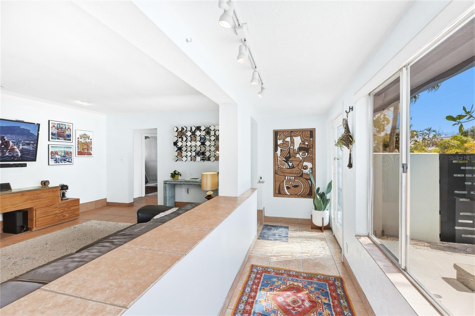 1939 HIGH POINT DRIVE