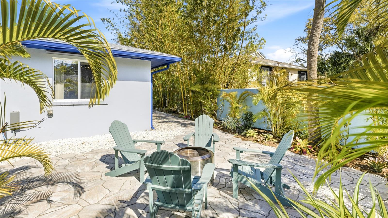 HIGH POINT CIRCLE - Residential