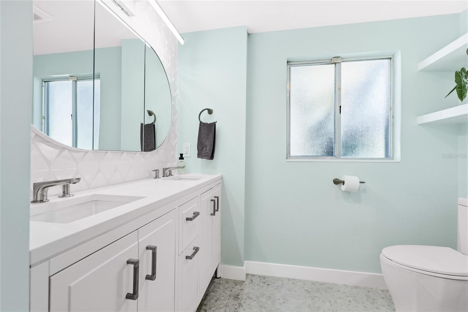 HIGH POINT CIRCLE - Residential