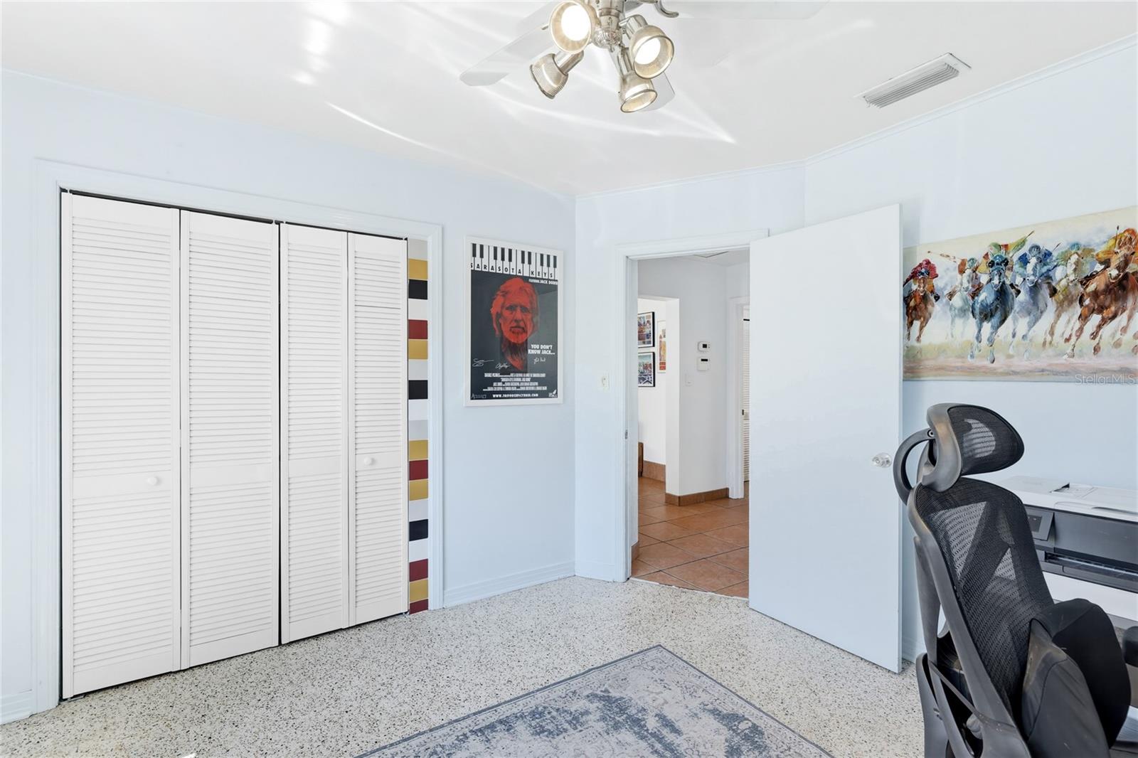 HIGH POINT CIRCLE - Residential