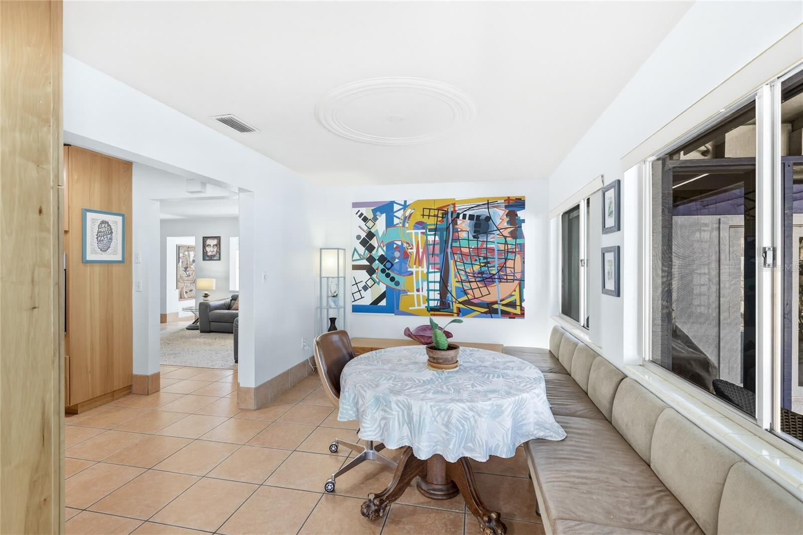 HIGH POINT CIRCLE - Residential