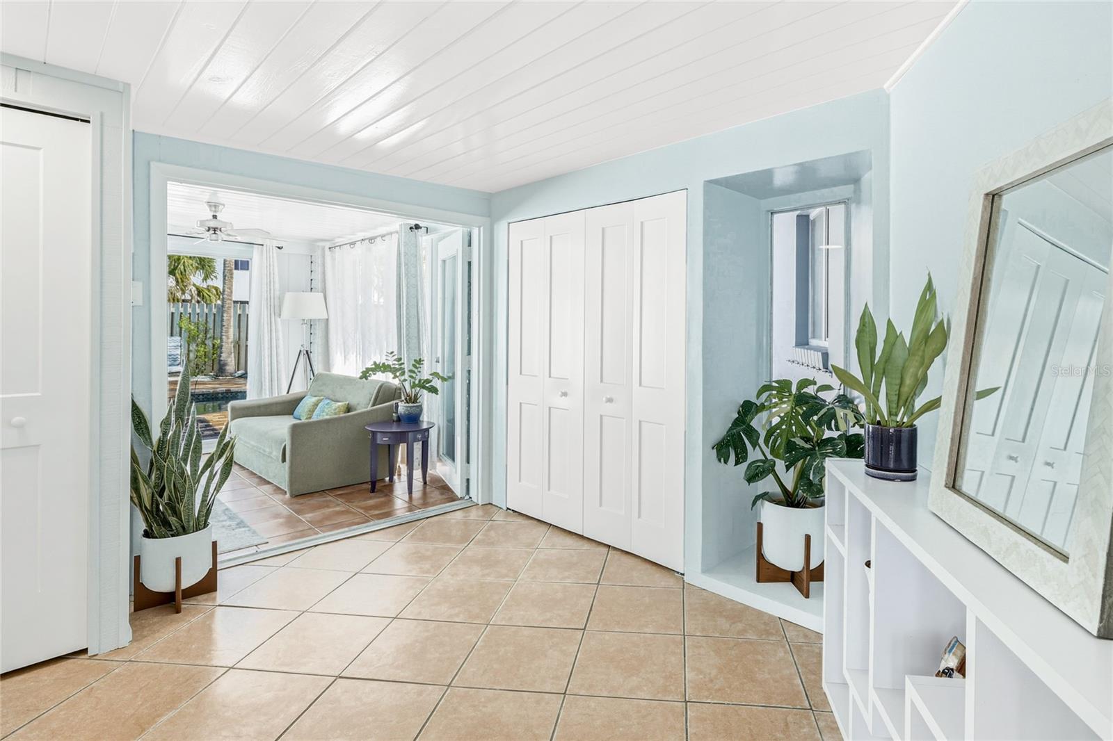 HIGH POINT CIRCLE - Residential