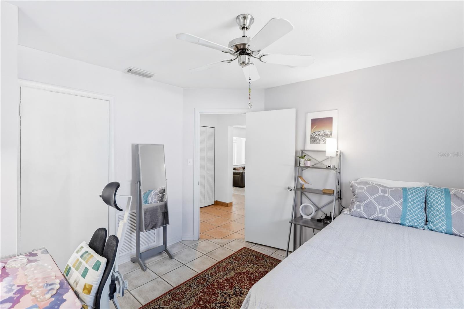 HIGH POINT CIRCLE - Residential