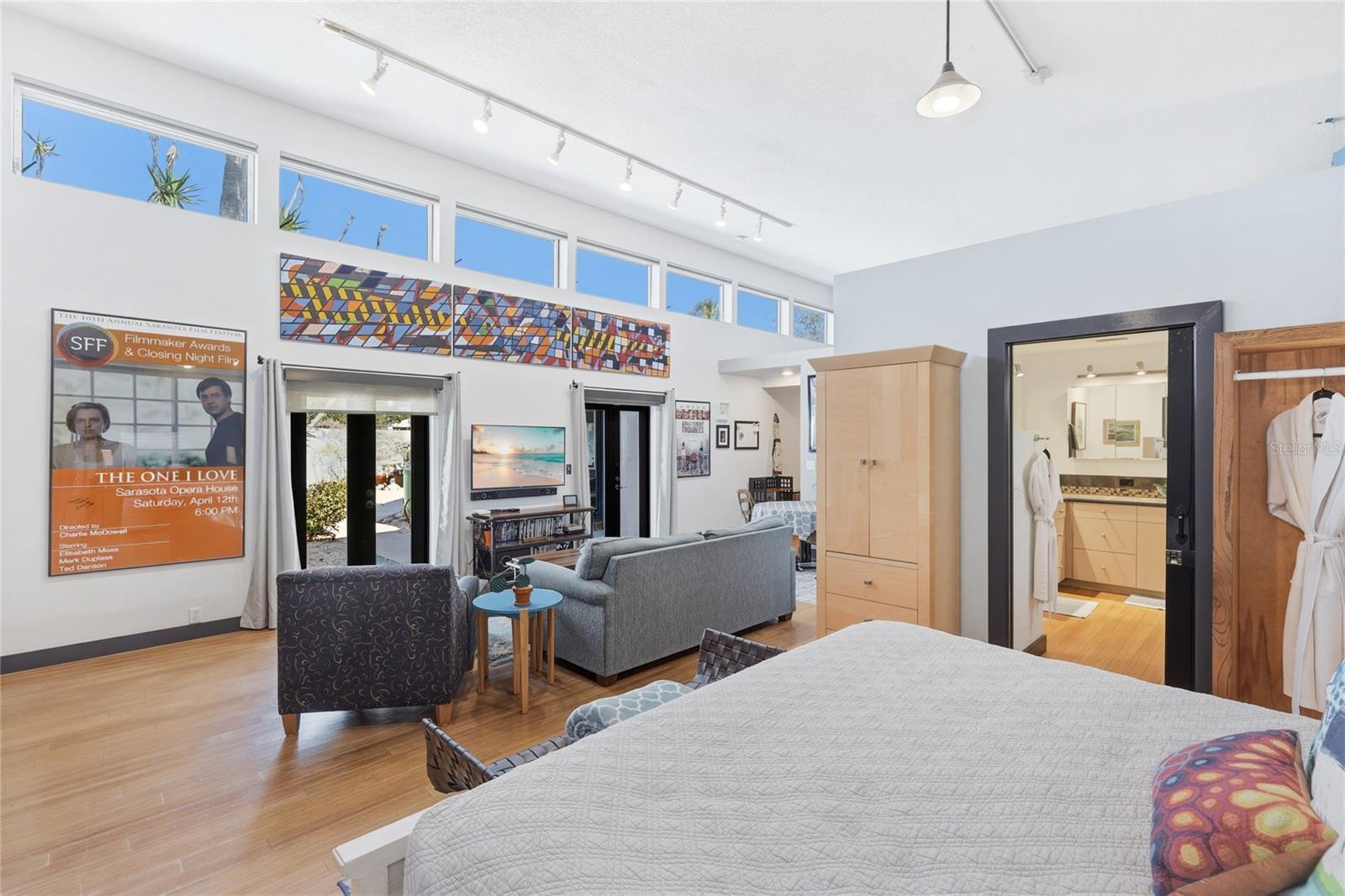 HIGH POINT CIRCLE - Residential