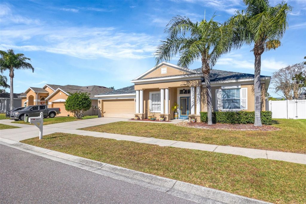 Photo of 22239 Yachtclub Terrace, Land O Lakes, FL 34639 (MLS # TB8467630)