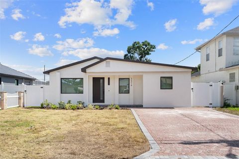 Photo of 3314 W Aileen Street, Tampa, FL 33607 (MLS # TB8512437)
