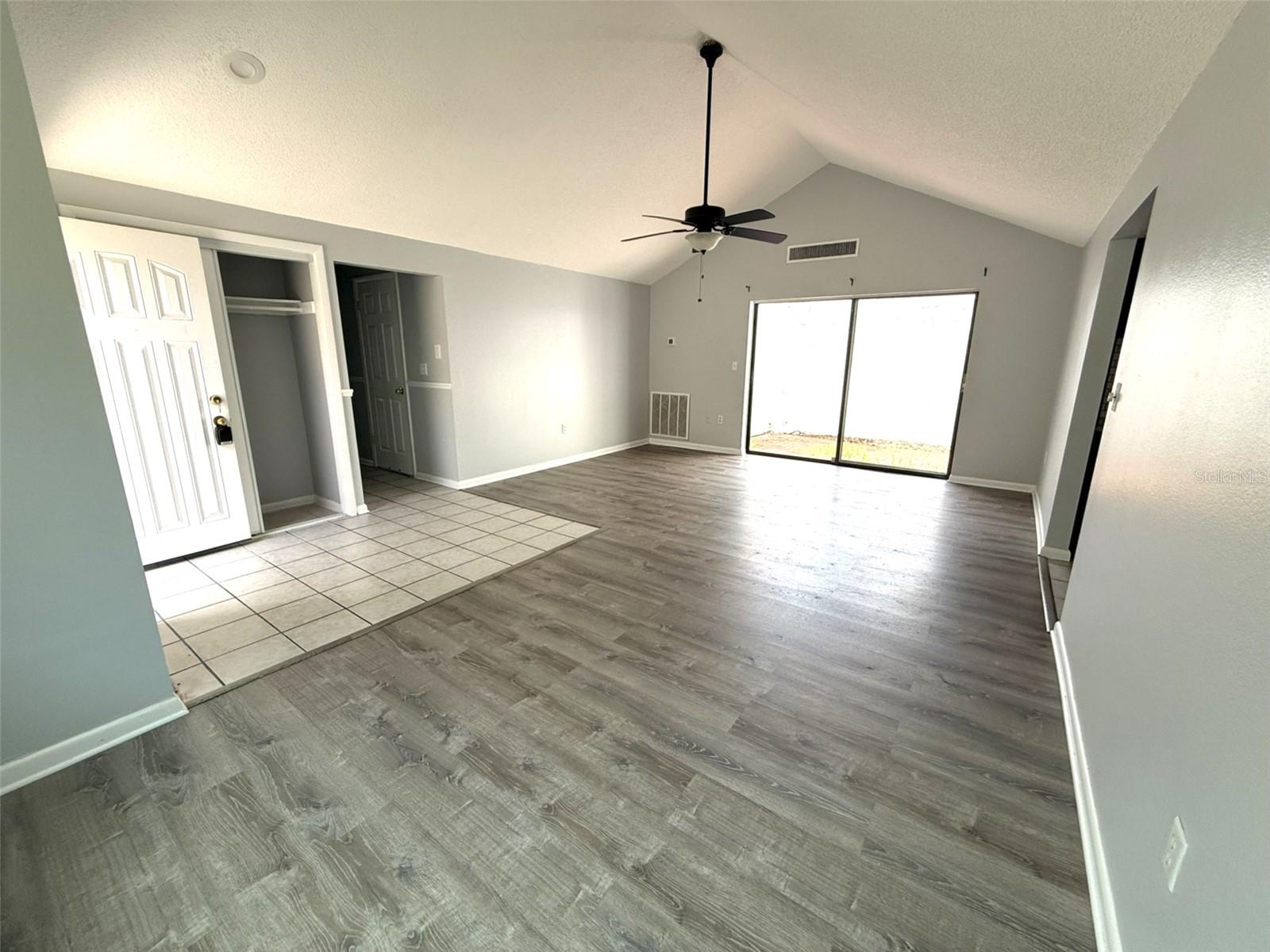 12905 SETTLERS DRIVE