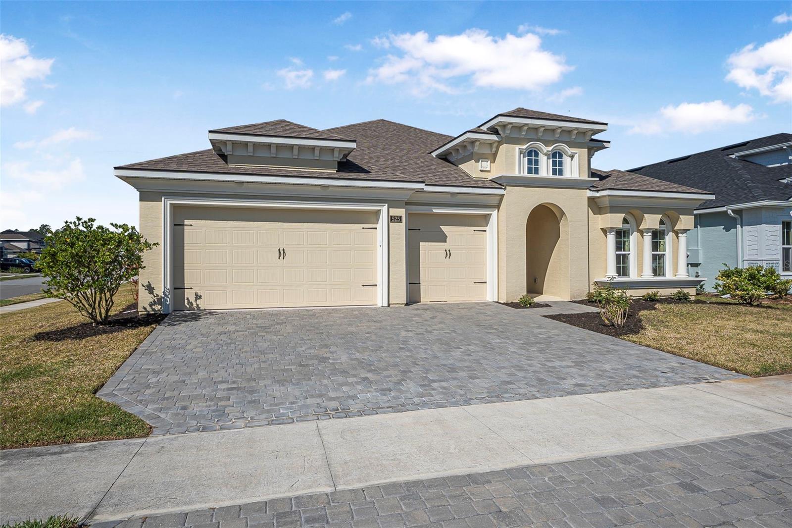 525 MOSAIC BOULEVARD