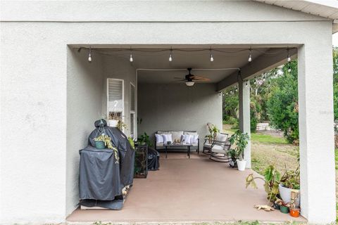 A home in EUSTIS