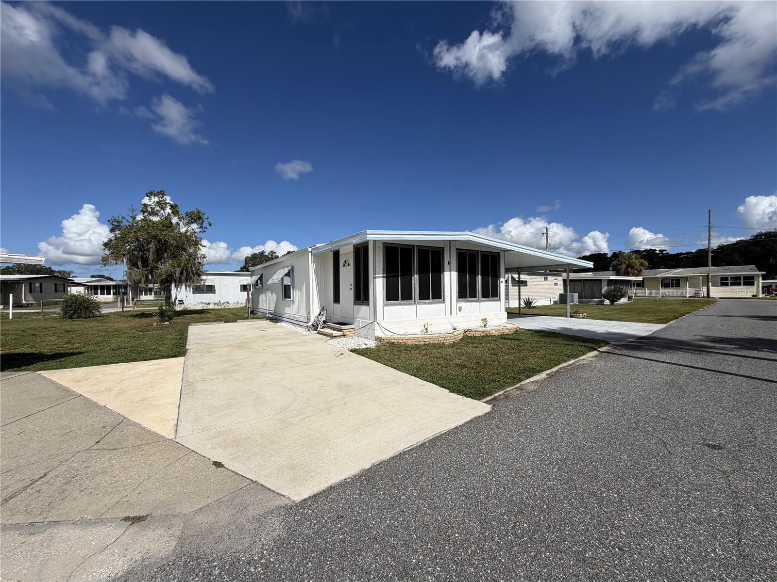 751 TRACI DRIVE
