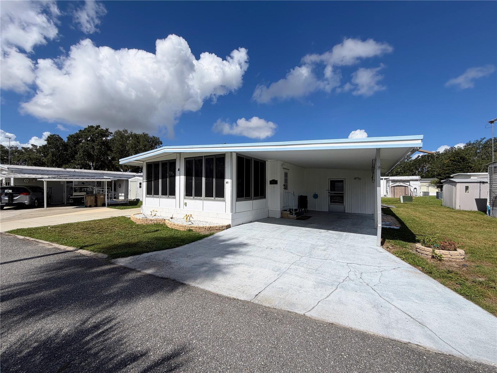 751 TRACI DRIVE