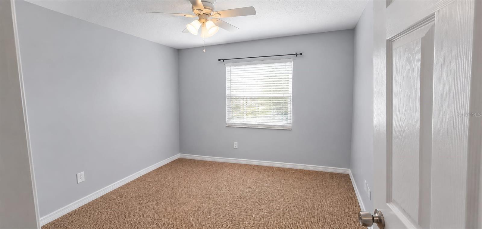 HAWTHORNE VILLAGE - Residential Lease