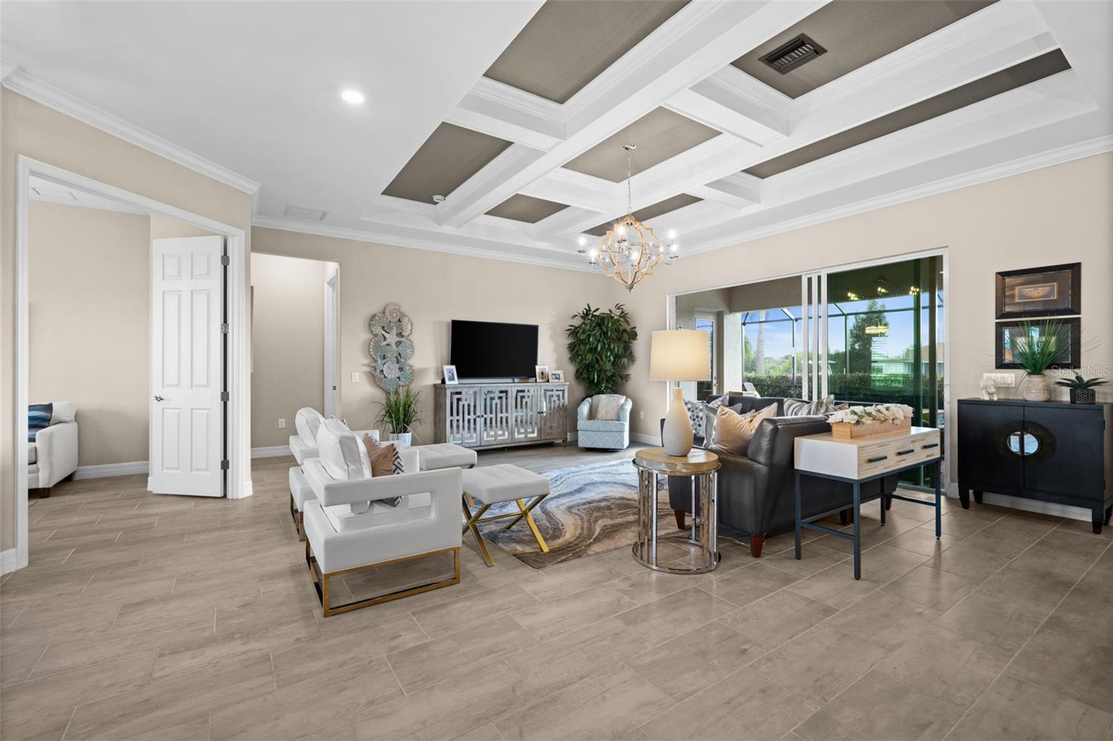 HARBOR WEST - Residential