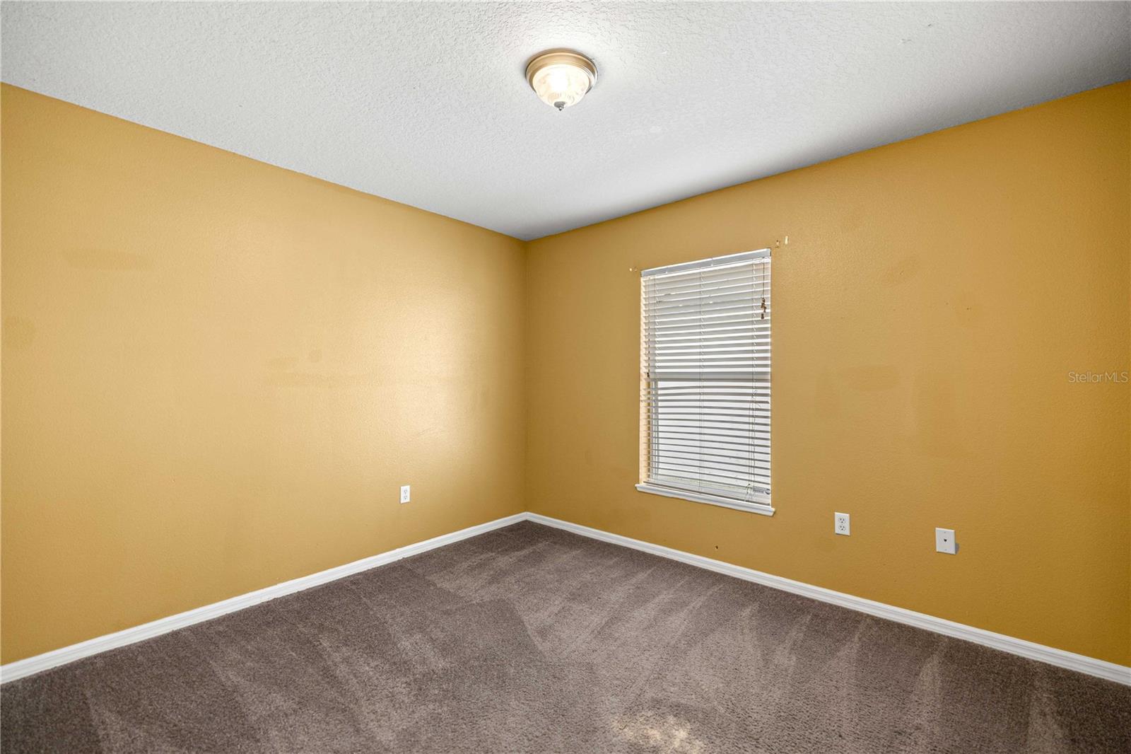 MARION OAKS UN 01 - Residential