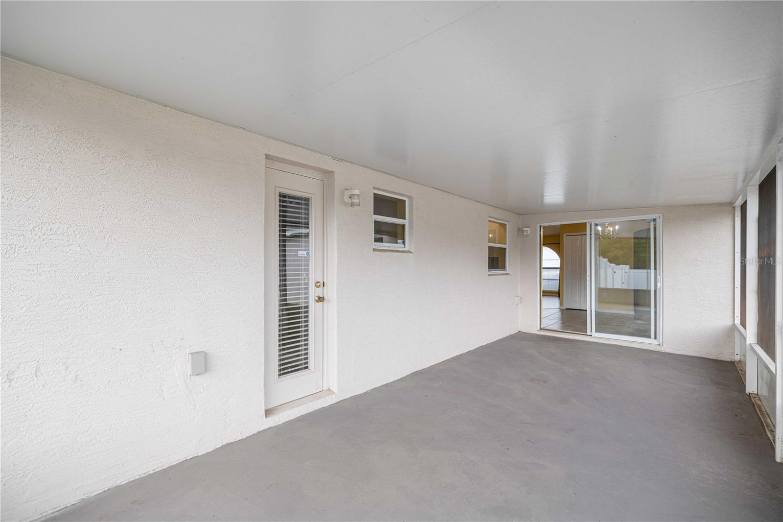 MARION OAKS UN 01 - Residential