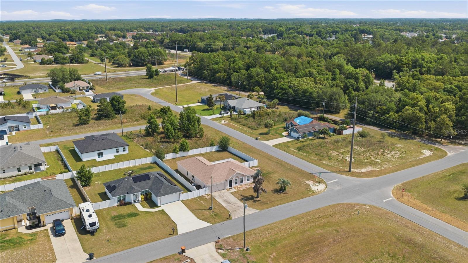 MARION OAKS UN 01 - Residential