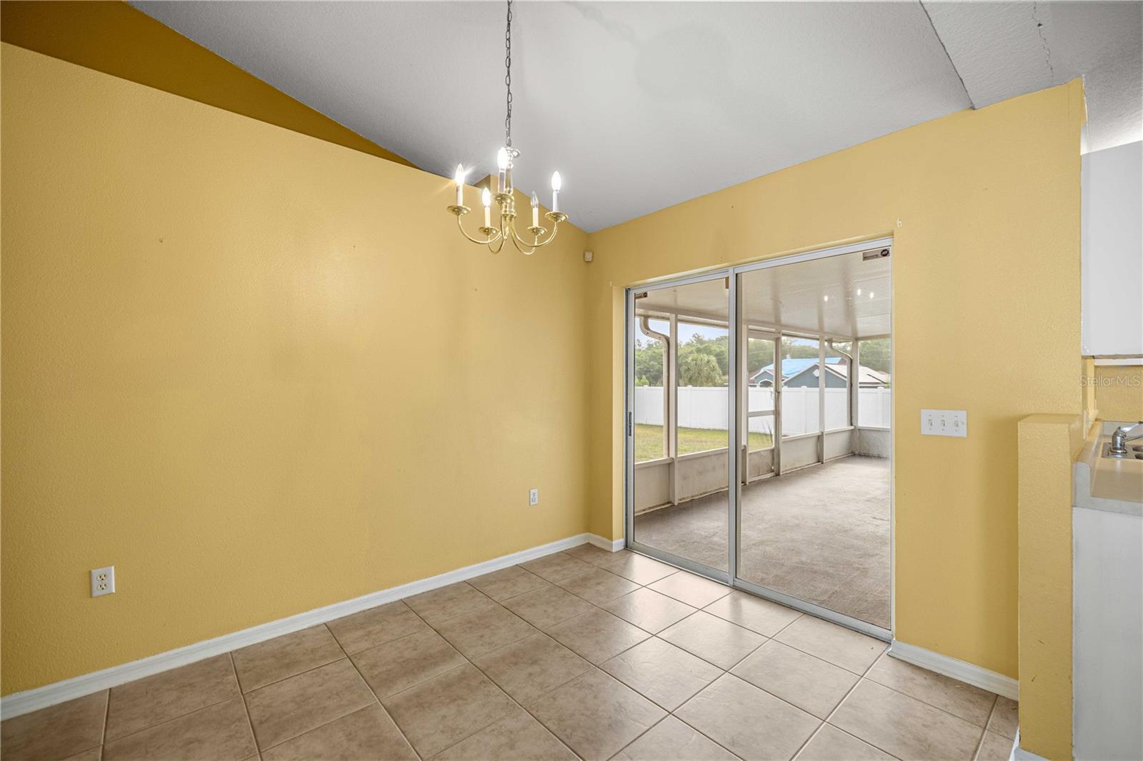 MARION OAKS UN 01 - Residential