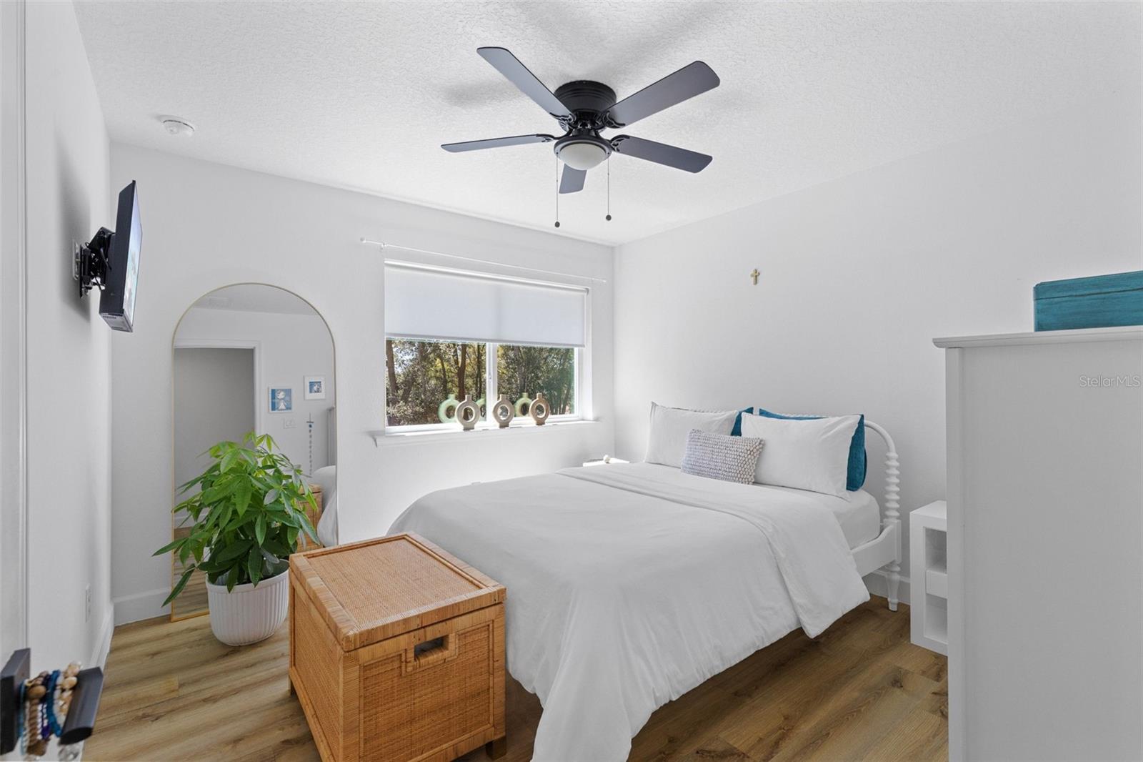 HARBAR OAKS - Residential