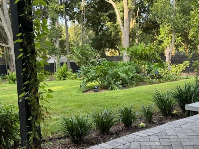 HARBAR OAKS - Residential