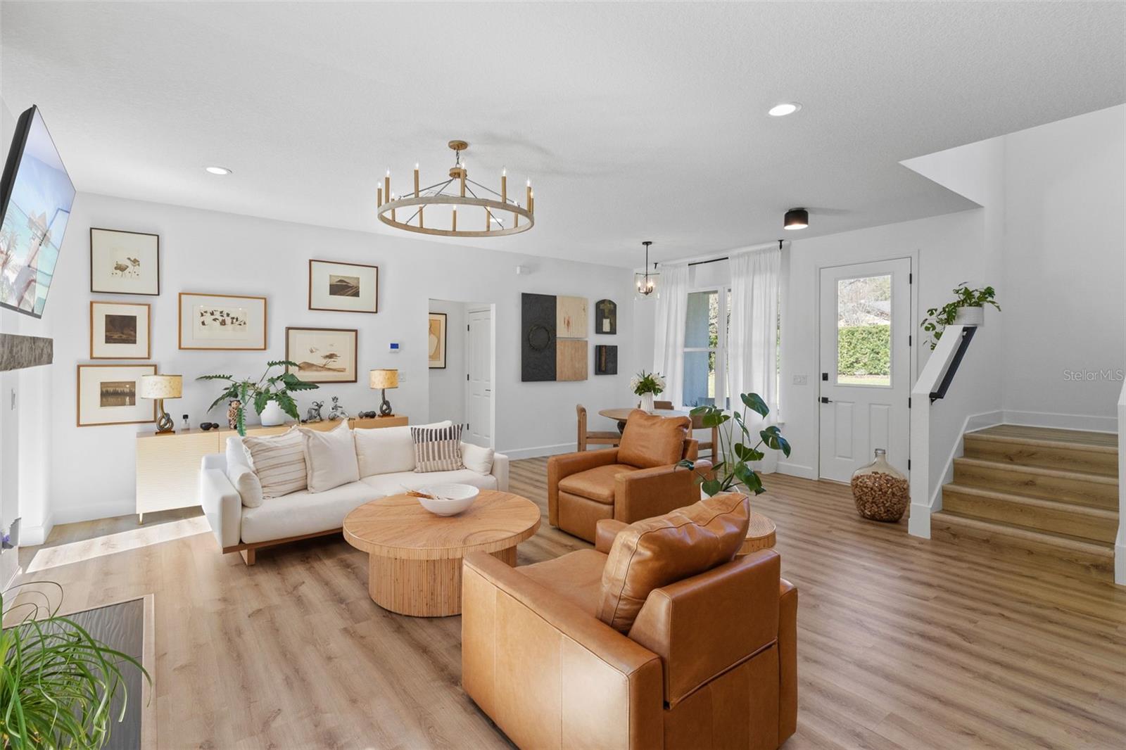 HARBAR OAKS - Residential