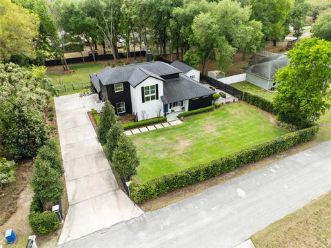 Tiny photo for 16100 Harbar Oaks Drive, Montverde, FL 34756 (MLS # O6383067)