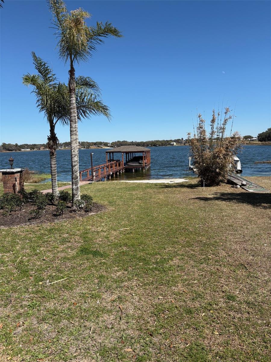 HARBAR OAKS - Residential