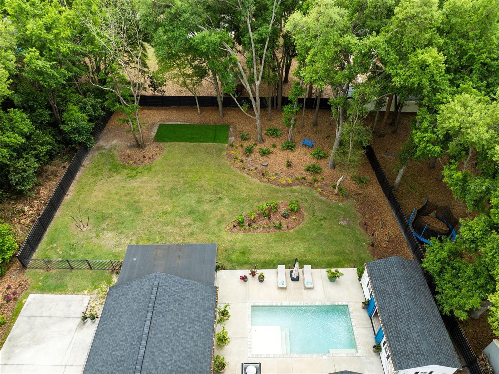 HARBAR OAKS - Residential