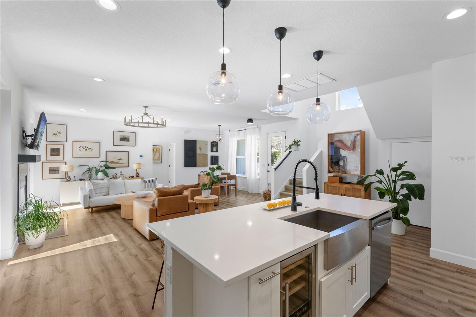 HARBAR OAKS - Residential