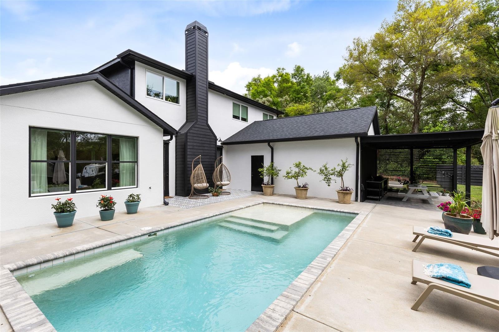 HARBAR OAKS - Residential