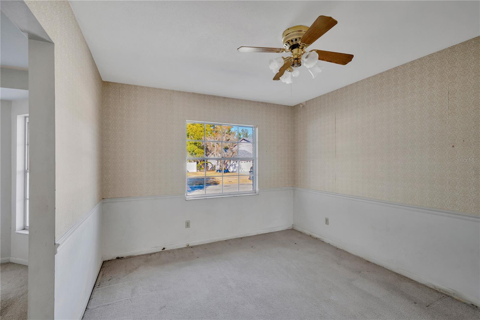 FOUR WINDS ESTATES UNIT 3 - Residential