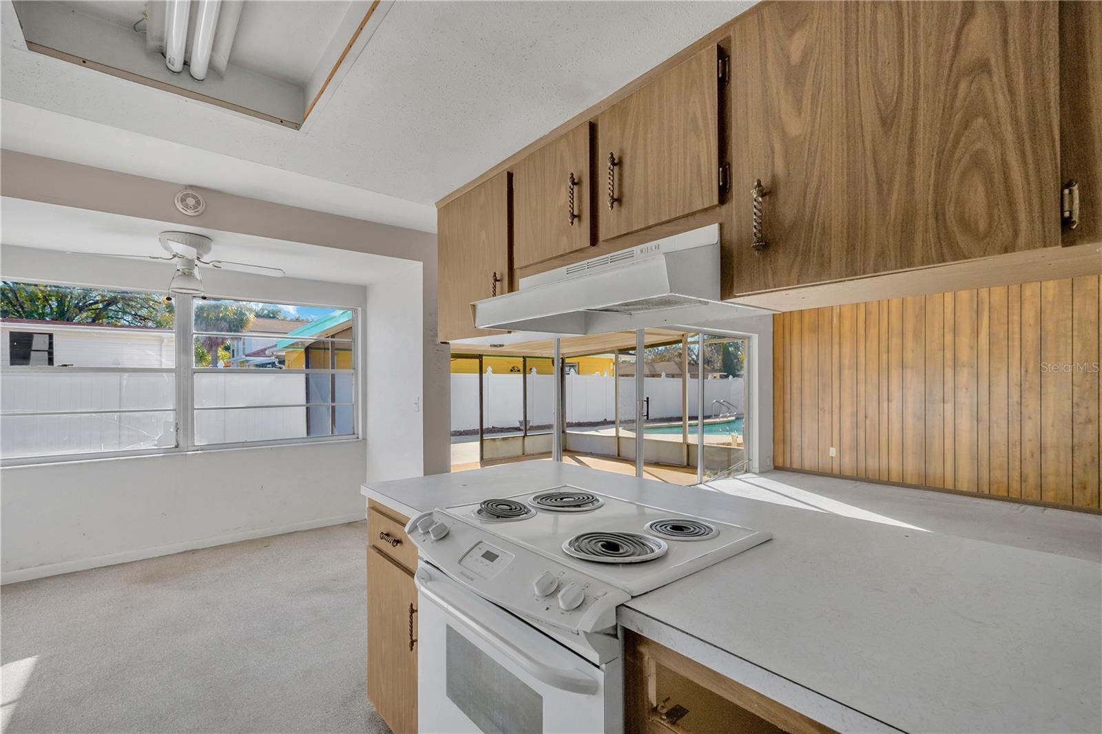 FOUR WINDS ESTATES UNIT 3 - Residential