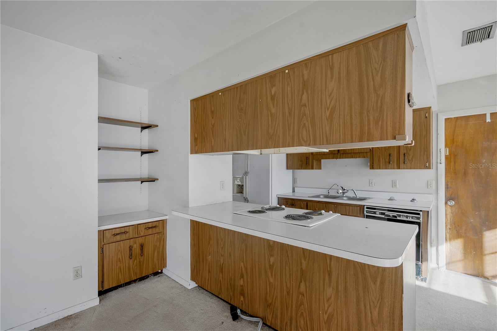 FOUR WINDS ESTATES UNIT 3 - Residential