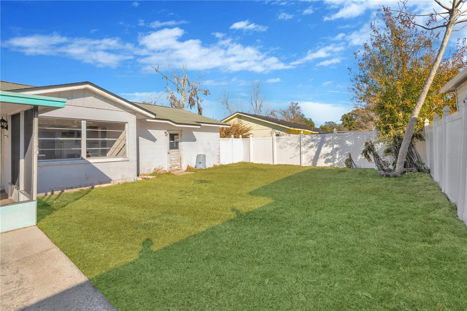 FOUR WINDS ESTATES UNIT 3 - Residential