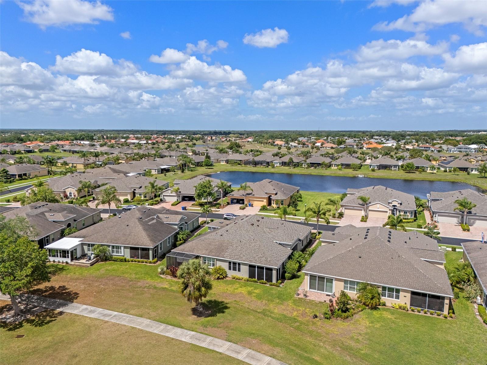 SUN CITY CENTER UNIT 274 & 2 - Residential