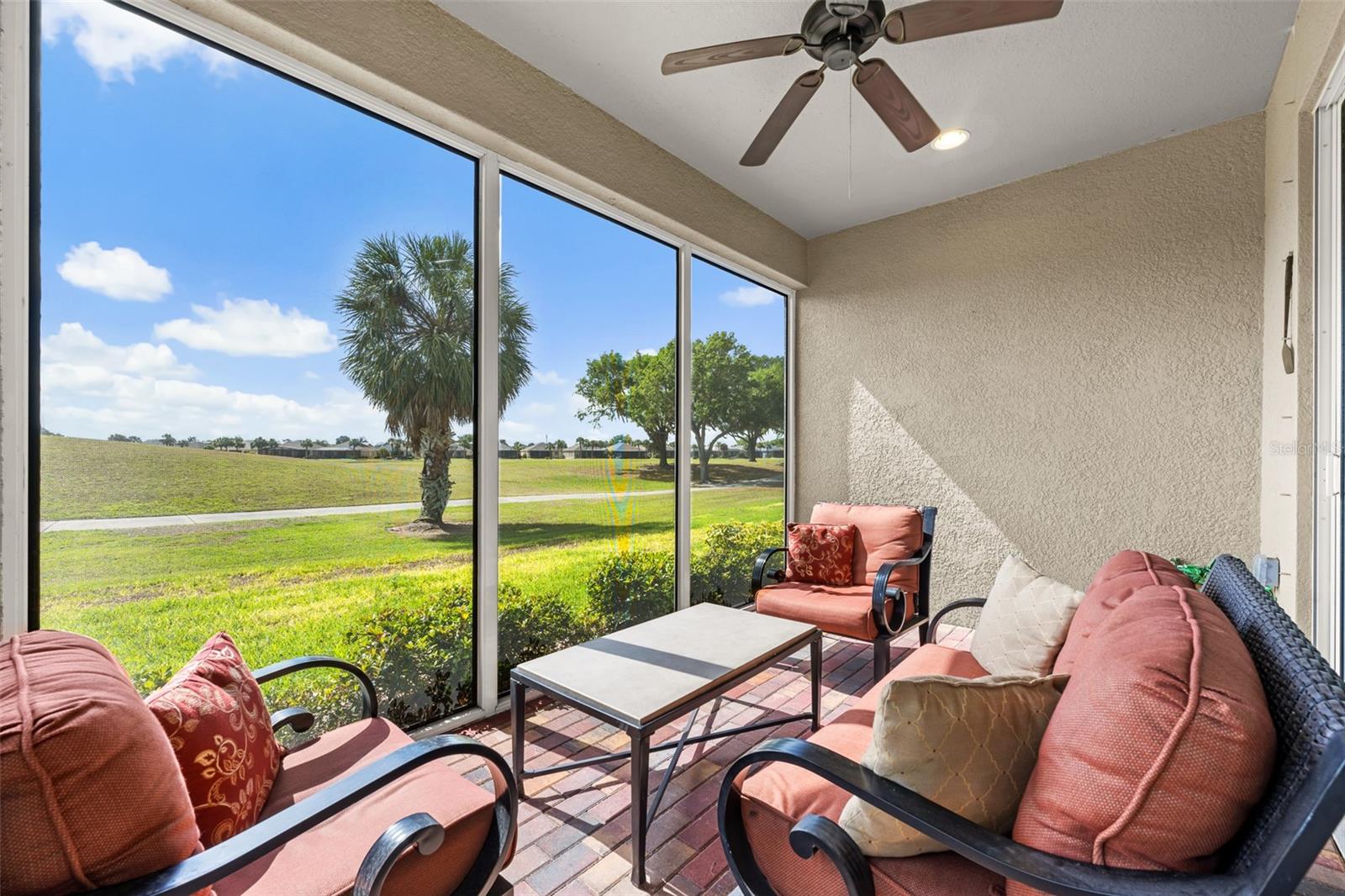 SUN CITY CENTER UNIT 274 & 2 - Residential