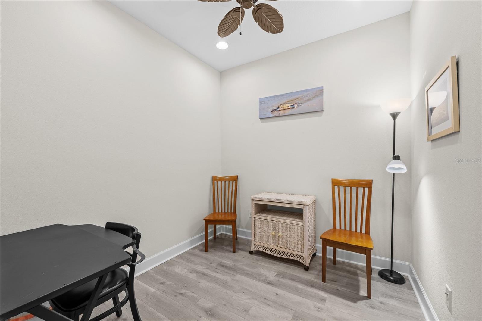 SUN CITY CENTER UNIT 274 & 2 - Residential