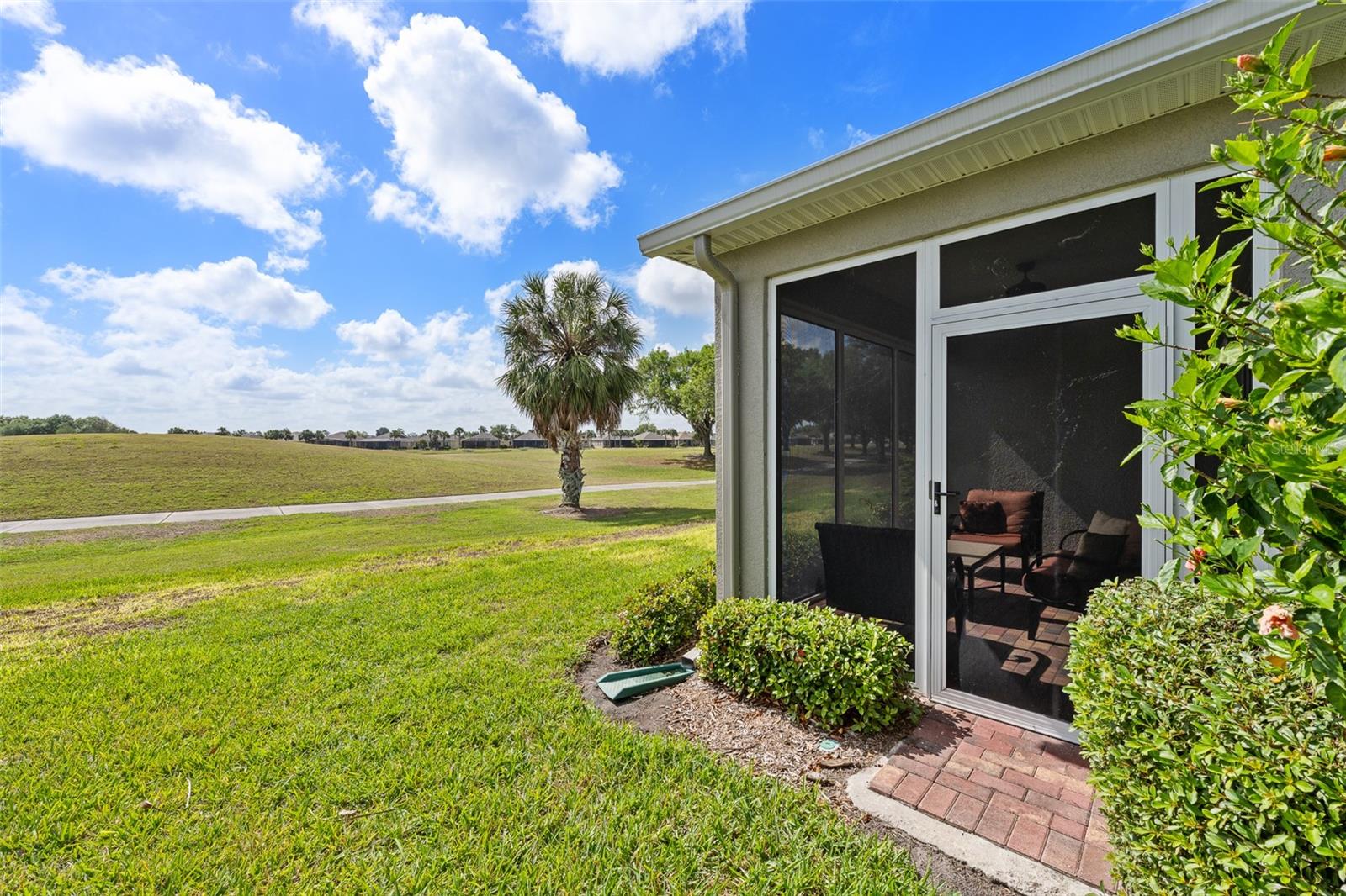 SUN CITY CENTER UNIT 274 & 2 - Residential