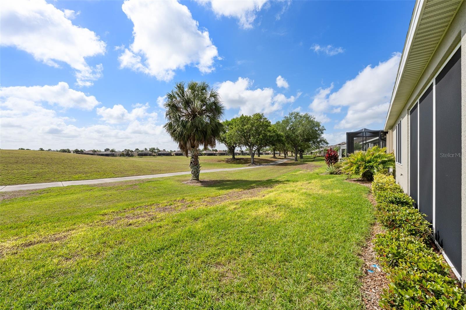 SUN CITY CENTER UNIT 274 & 2 - Residential