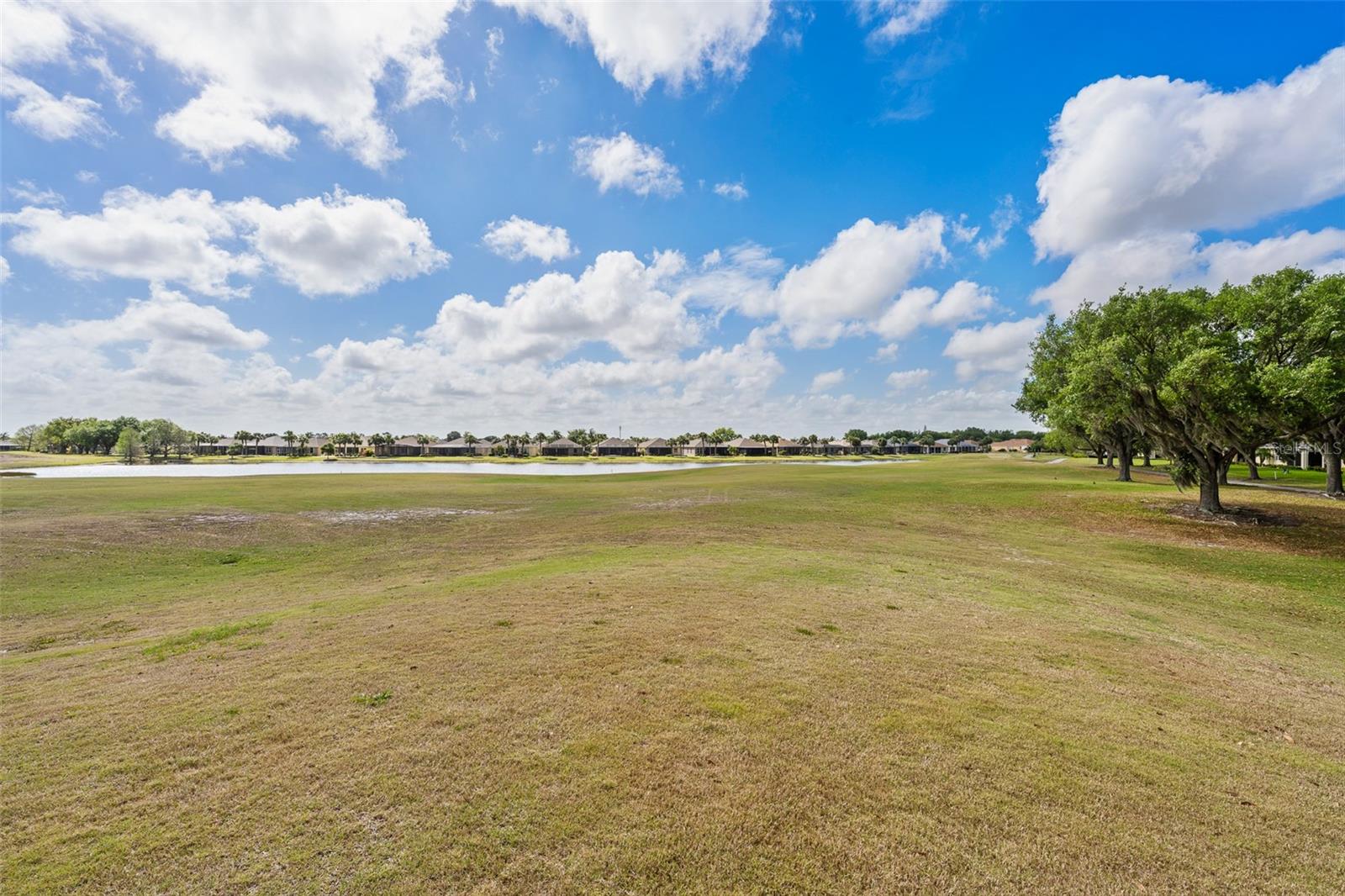 SUN CITY CENTER UNIT 274 & 2 - Residential