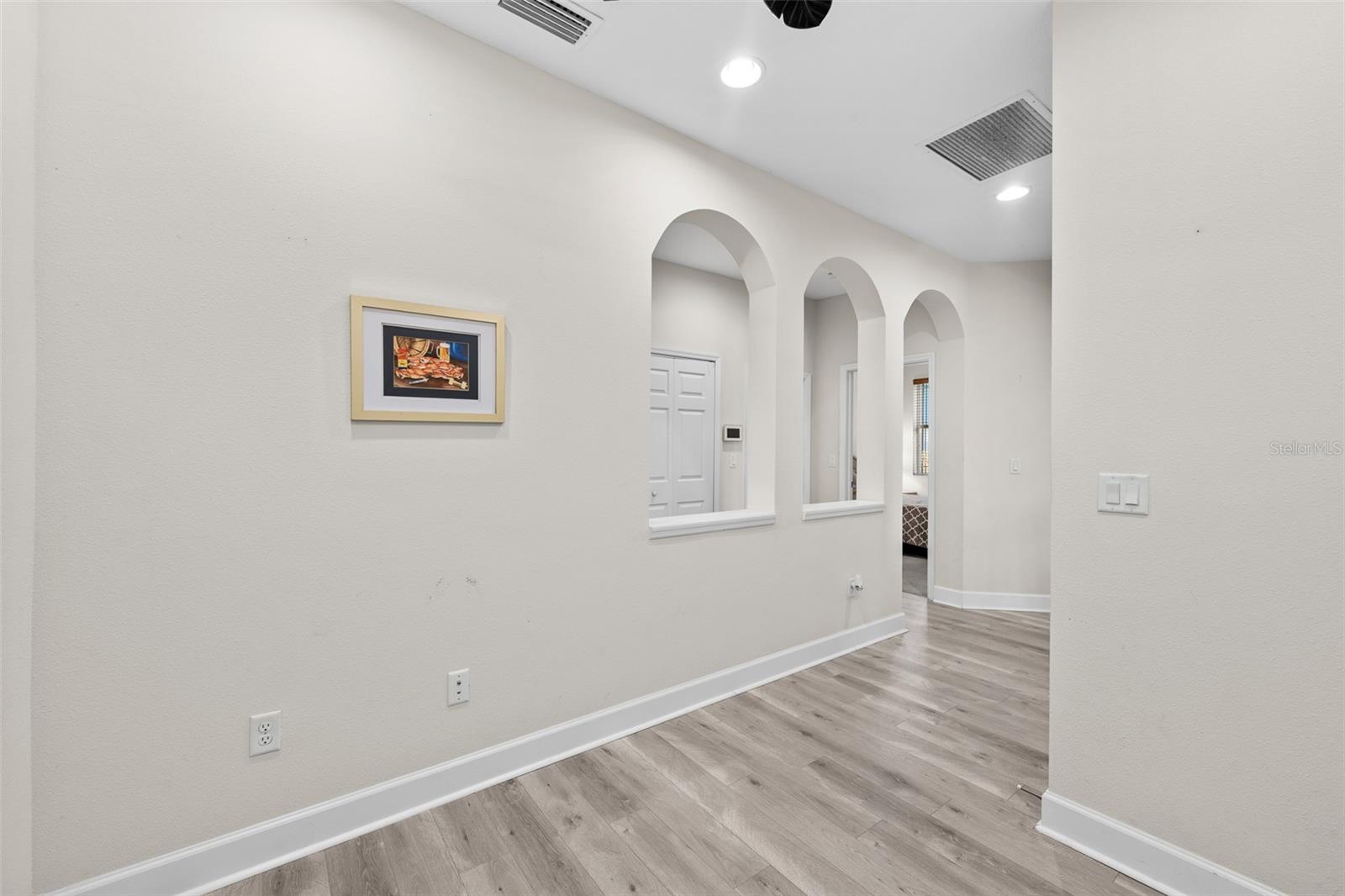 SUN CITY CENTER UNIT 274 & 2 - Residential