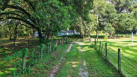 Tiny photo for 14210 NW Highway 464b, Morriston, FL 32668 (MLS # OM727720)