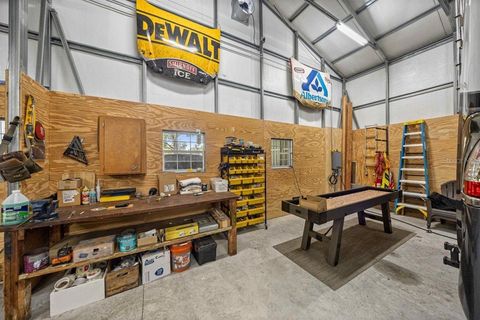 Tiny photo for 11940 SE 128th Place Road, Ocklawaha, FL 32179 (MLS # OM728200)